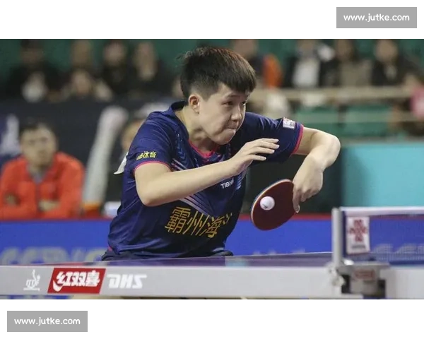 郝帅自曝与王大雷 “兄弟情”,盛赞王楚钦正手暴力美学 郝帅自曝与王大雷 “兄弟情”,盛赞王楚钦正手暴力美学