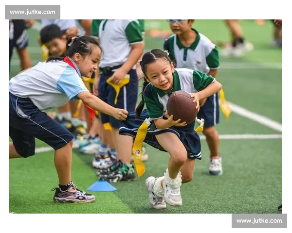 西部碗激情开赛!130 名青少年角逐世运 “腰旗之星” 西部碗激情开赛!130 名青少年角逐世运 “腰旗之星”