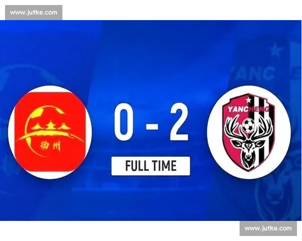 扬州企业家驾机飞越苏超赛场 5 架国产飞机编队空中助威 扬州企业家驾机飞越苏超赛场 5 架国产飞机编队空中助威